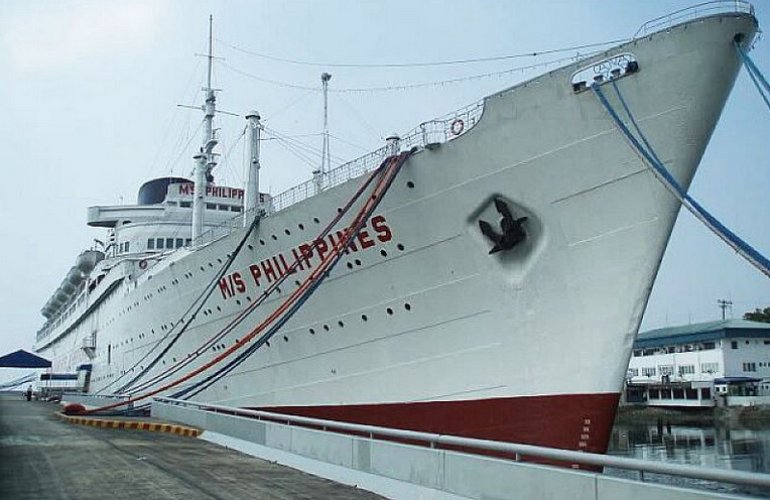 The Cruise Ship